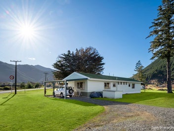Image 1 of 20