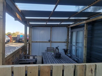 RURAL 2/RESIDENTIAL + Versatile 72m2 GARAGE