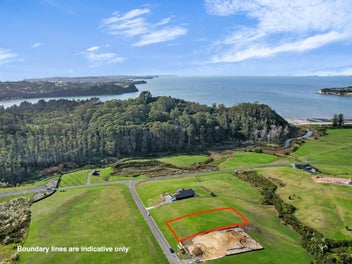 8 Taha Puke Rd - Prestigious Development - 1983m²