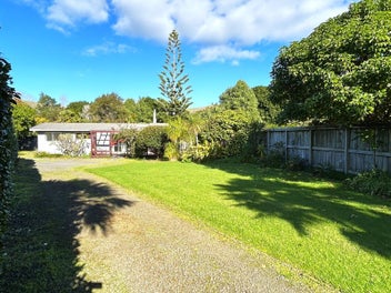 Image 1 of 24