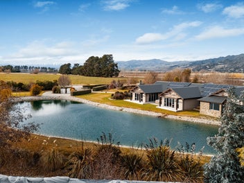 Spectacular Home and Income