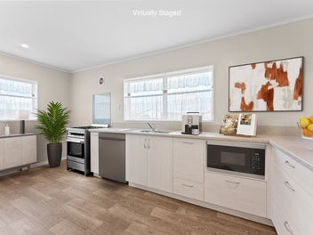 Freshly renovated and perfect for large families