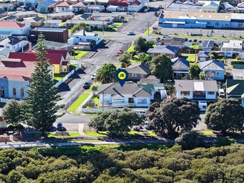 Image 1 of 34