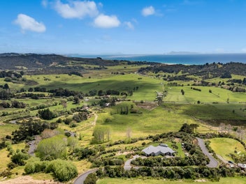 Views to impress - Pakiri