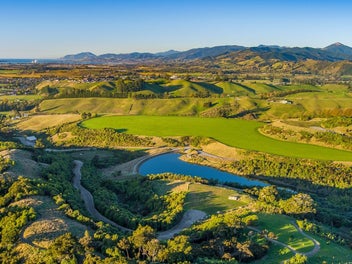 Country Estate Possibilities and Opportunities