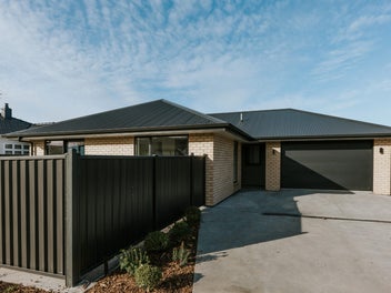 Image 1 of 18