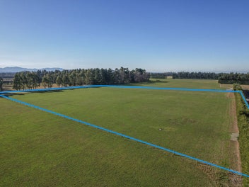 Two Bare Land Blocks - Pony Club Nearby
