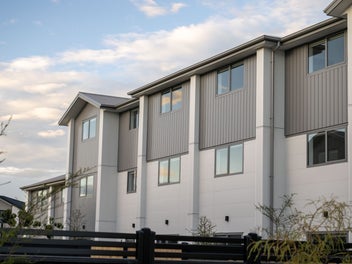 25 Mohua Lane: Low Maintenance Living