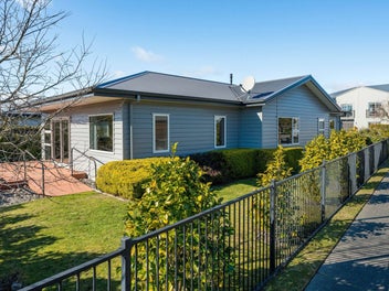 Act Fast- Vendors Want It Sold