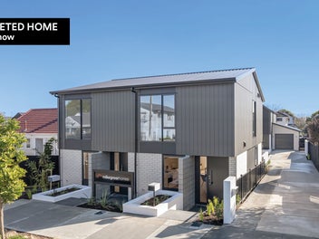 Convenience & Lifestyle with Carpark Mt Albert