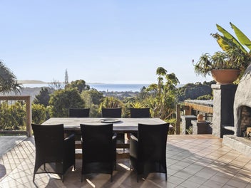 Golden Bay sanctuary - Priced $100K below CV!