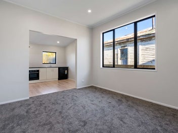 Fully Renovated With New Roof, & Double Glaze!