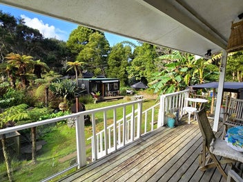 Kawau Paradise - Island Home & Guest Retreat