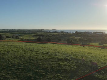 Prime Bare Land Lifestyle Block: 10 Acres/4ha