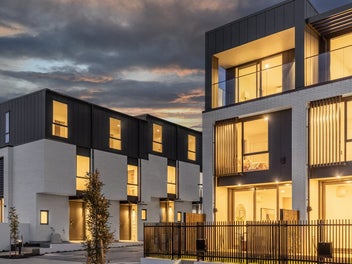 Corner Townhouse | Freehold | Reserve Views