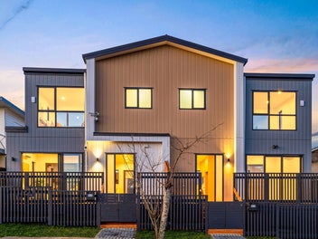 Title & CCC Issued – 1 Left! Ready to Move In!