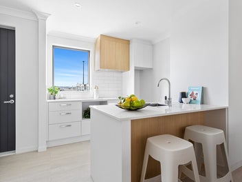 New Build 2 Bed Home - Waiata Shores Conifer Grove