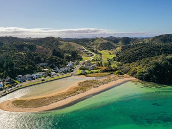 Last Chance - Ngunguru Lots!