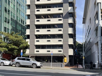 Image 1 of 7
