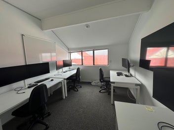 Image 1 of 5