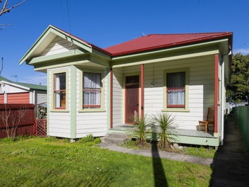 Owners are clear they want this property sold!