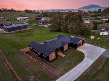 Tui Ridge Gem: Perfect Blend of Space and Style