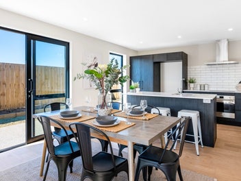 Modern Living in Clyde - Move in now!