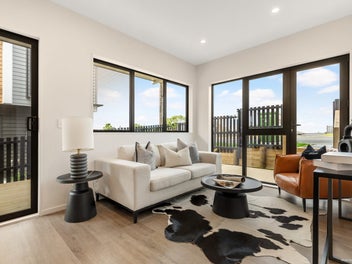 Three-Beds with Garage -Brand New-Move in Now