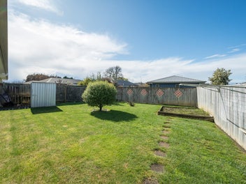 Easy Living and Perfectly Positioned