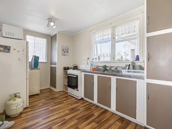 Investors - Long Term Tenant Wants To Stay!