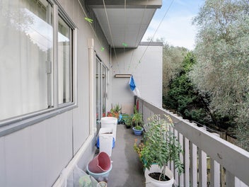 Priced to Sell! - The Cheapest Unit in Sandringham