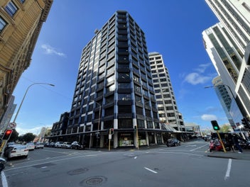 Image 1 of 7