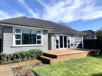 Image 1 of 28