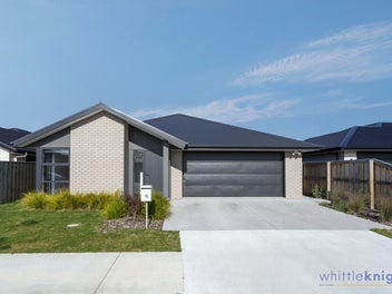 Reserve views await - this house is available!