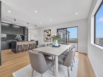 Elegant Cedar Beauty - Your New Home Awaits