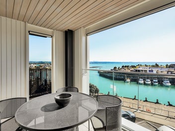 Exquisite Three Bedroom Ahuriri Sub-Penthouse