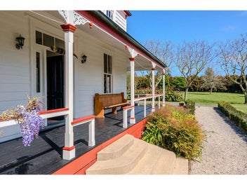 WAIMATE NORTH TREASURE