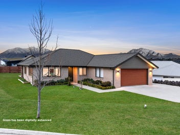 Prime location - Peninsula Bay living