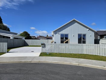 Image 1 of 16