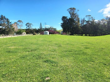 Lot 3 Windsor Hills