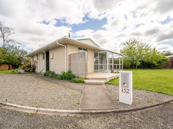 Image 1 of 21