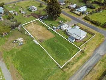 Image 1 of 7