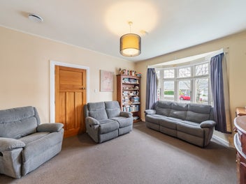 Charming Family Home in Trentham