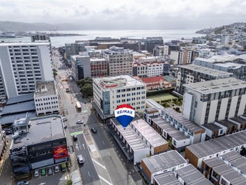 Image 1 of 18