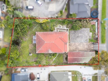1076 m² Section & Long Settlement Date Available