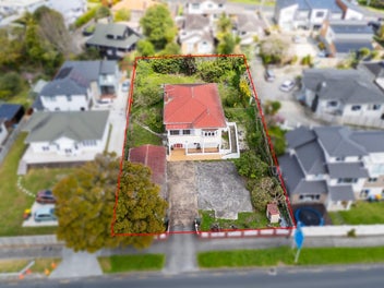 1076 m² Section & Long Settlement Date Available