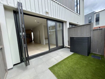 Image 1 of 8