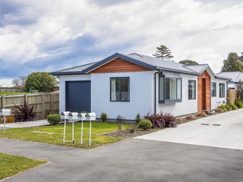 New Price $565k