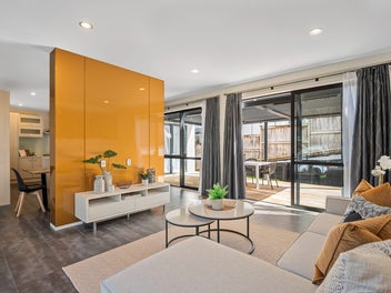 The Sparkle of Family Living on Bellagio