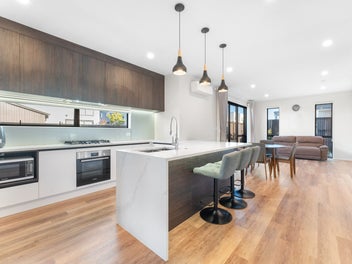 Extra Privacy, Space & Large Bedrooms!